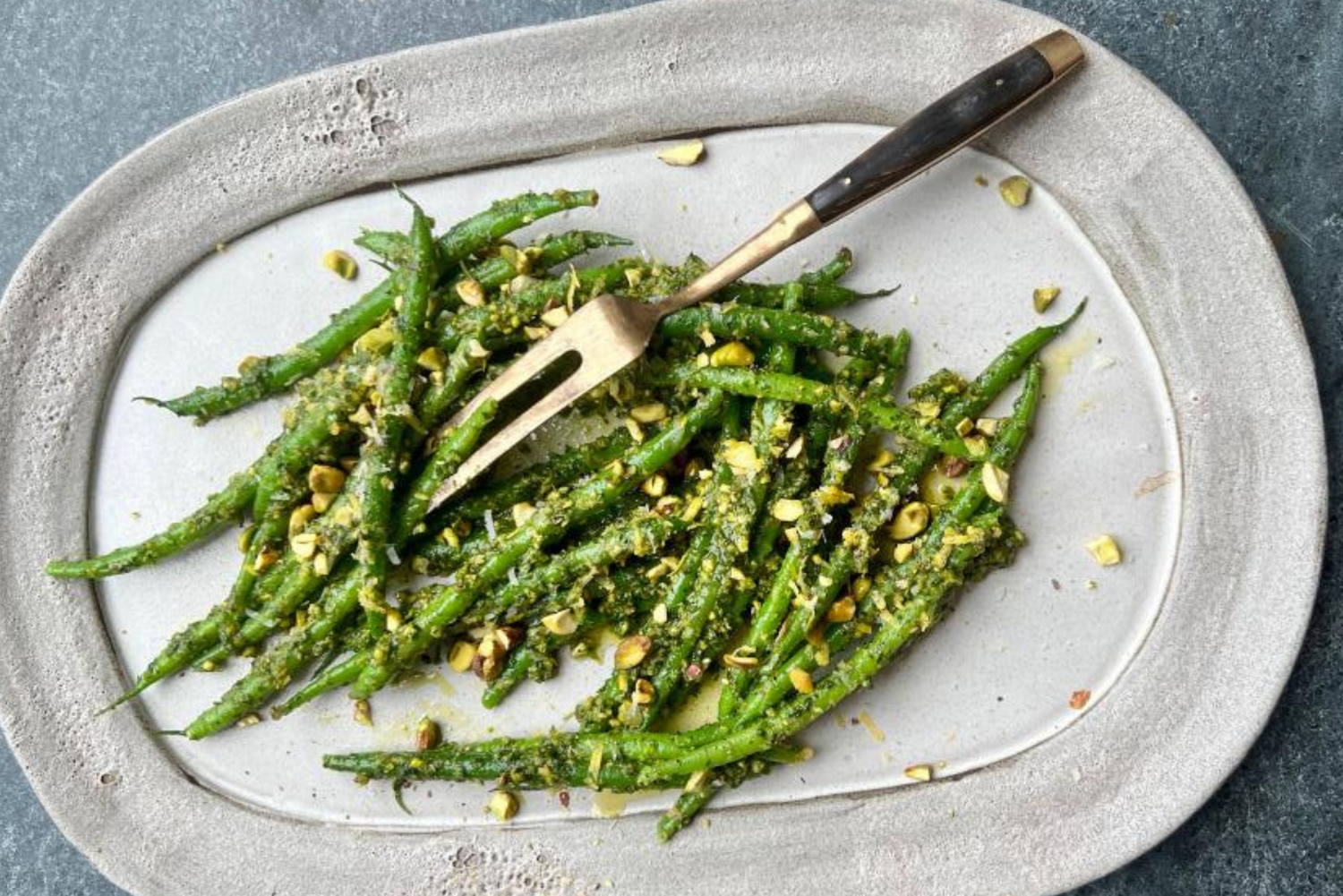 Grilled Green Beans with Pistachio Pesto